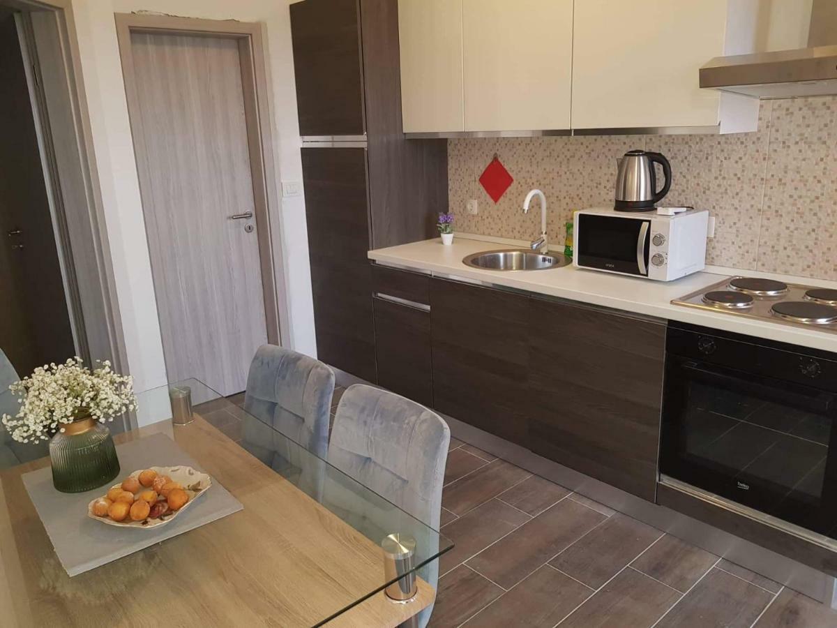 Apartmani Luce I Miho Nin Extérieur photo