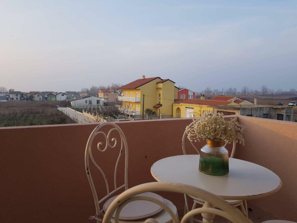 Apartmani Luce I Miho Nin Extérieur photo