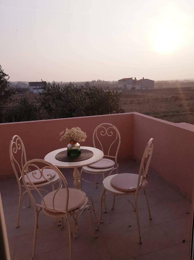 Apartmani Luce I Miho Nin Extérieur photo